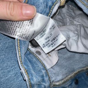 Mom Jean Levi’s Light wash